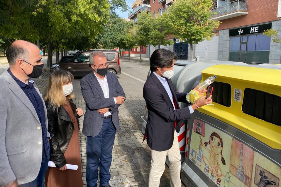 Vilafranca del Penedès se suma a RECICLOS, el sistema de reciclaje con recompensa de Ecoembes