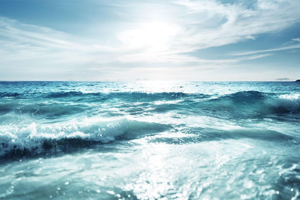 ¿Se puede obtener energía limpia de las olas?